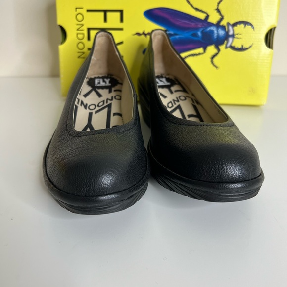 NIB Fly London Wedges - Picture 6 of 9